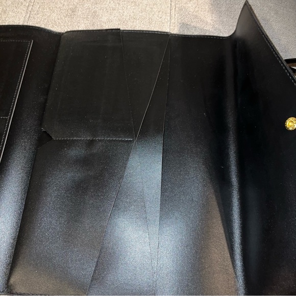 NWT Glass Ladder and Company Portfolio Clutch - Picture 11 of 12